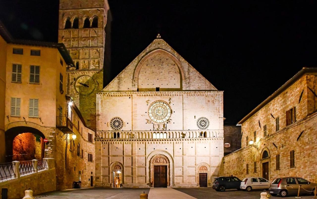 C'Era Una Volta Assisi Bagian luar foto